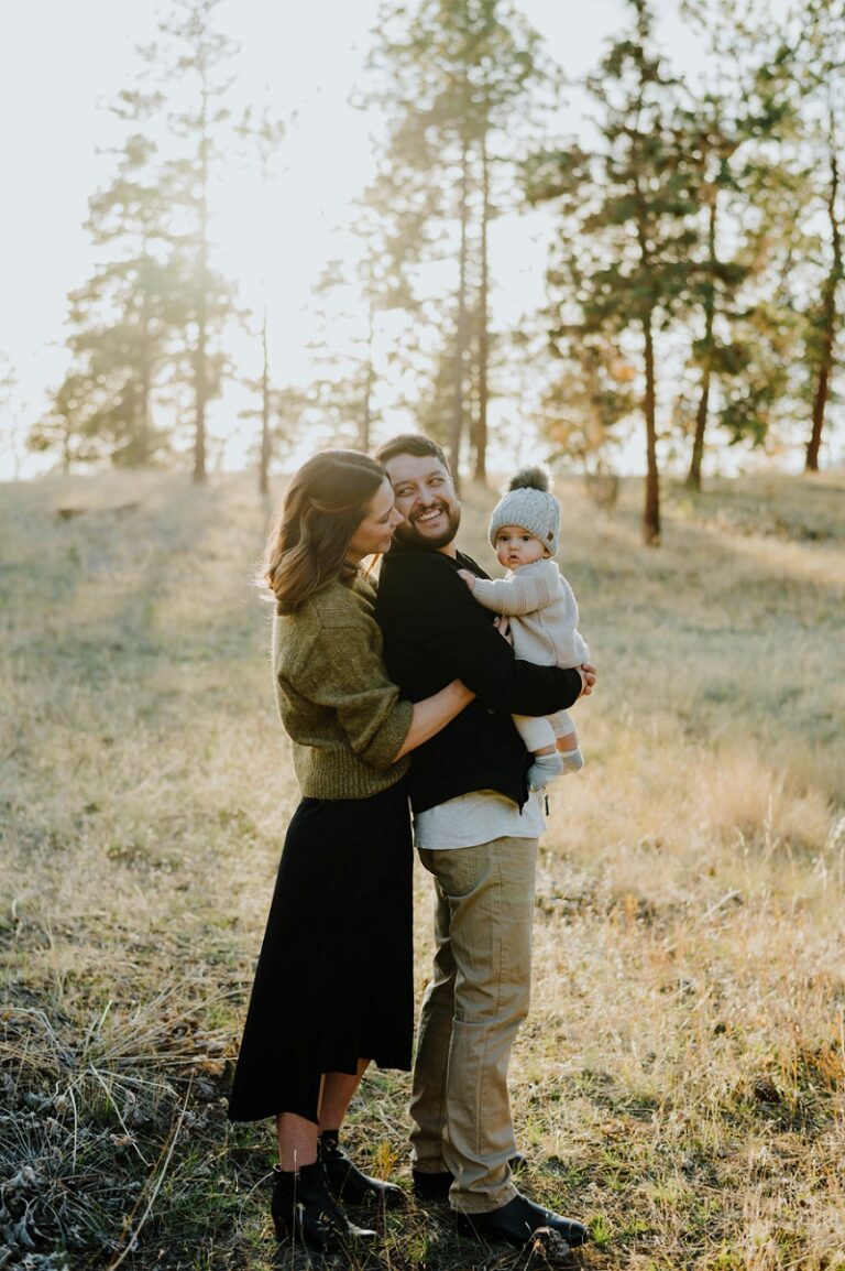 Yardley Family - Kelowna Wedding Photographer - Kreative Beginnings ...